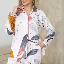 Load image into Gallery viewer, Cotton Printed Long Sleeved Women's Pyjamas Set