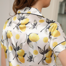 Load image into Gallery viewer, Silk Lemon Print Short Sleeves Pyjamas Set