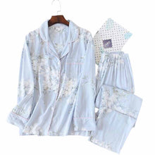Load image into Gallery viewer, Floral Printed Pajamas Set