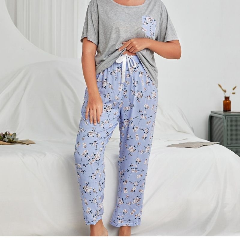 Flower Printed Plus Size Pyjamas Set