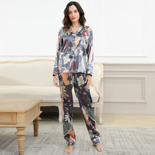 Load image into Gallery viewer, Leafe Print Silk Full Sleeve Pyjamas Set
