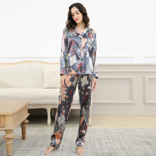 Load image into Gallery viewer, Leafe Print Silk Full Sleeve Pyjamas Set
