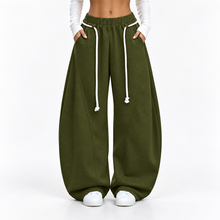 Load image into Gallery viewer, Women’s Oversized Barrel-Leg Wide-Leg Sweatpants with Pockets

