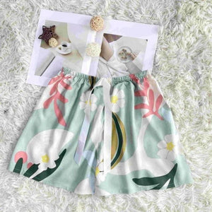 Flower And Leaves Print On Green Shorts