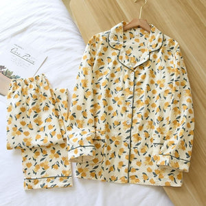 Flower Buds Print Pyjamas Set
