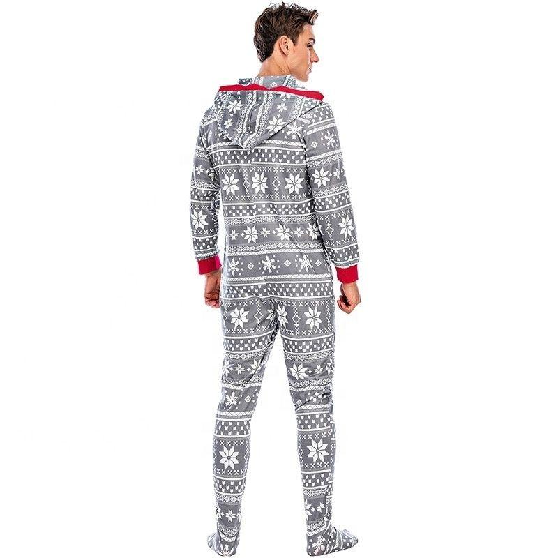 Men's Christmas Print Hooded Pajama Set - model wearing