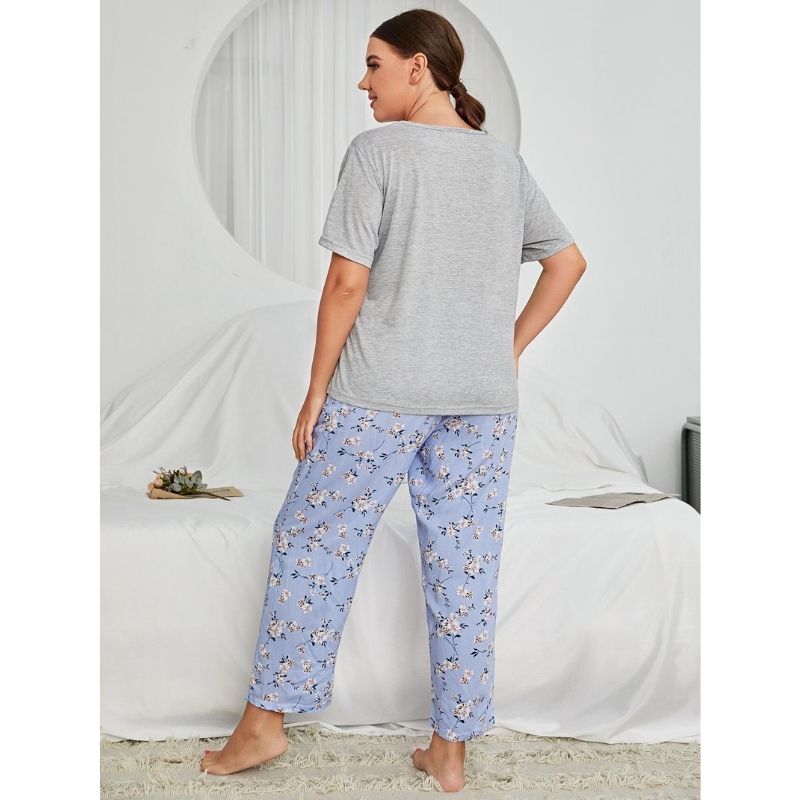 Women's Plus Size Floral Print Pajama Set - fabric detail