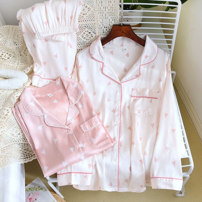 Women's Heart Print Long-Sleeve Silk Pajama Set - model wearing