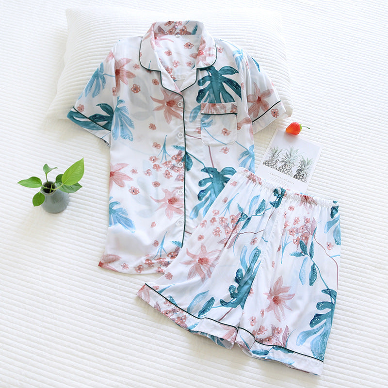 Women's Cotton Leaf Print Pajamas Set - model wearing