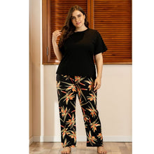 Load image into Gallery viewer, Autumn Girl Plus Size Pyjamas Set
